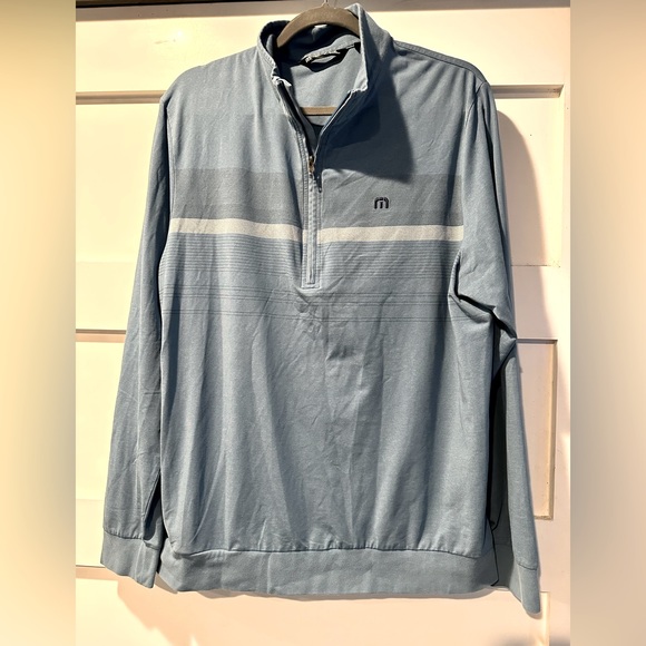 Travis Mathew Other - Large Travis Mathew 1/4 zip Long sleeve shirt in great condition
